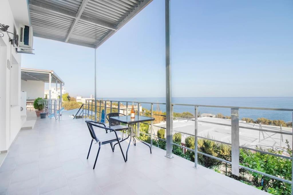 Διαμέρισμα Seaview Loft In South Crete Αχλιά